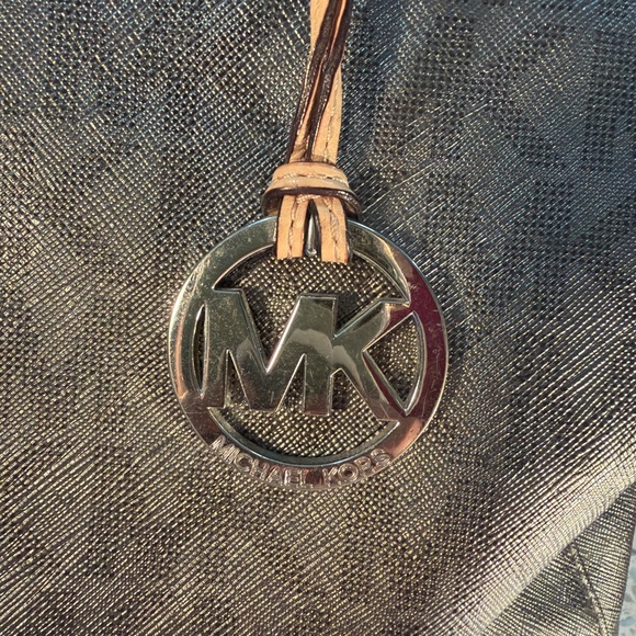 Michael Kors Jet Set Tote Black MK Logo Shoulder Bag Large - Picture 3 of 10